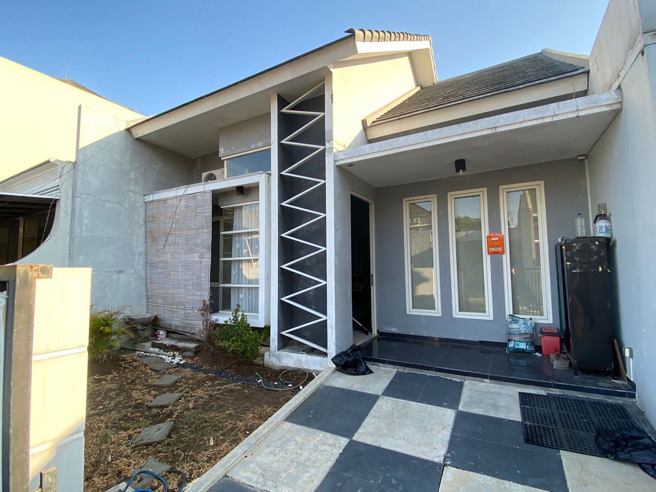 Dijual Rumah Terawat di Bukit Palma Citraland Surabaya Barat - Image 1