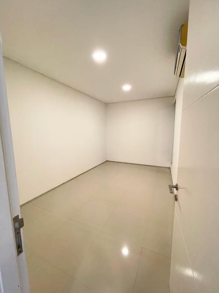 Dijual Rumah 2 Lantai Baru dan Bagus Northwest Hill Citraland Surabaya Barat - Thumbnail 5