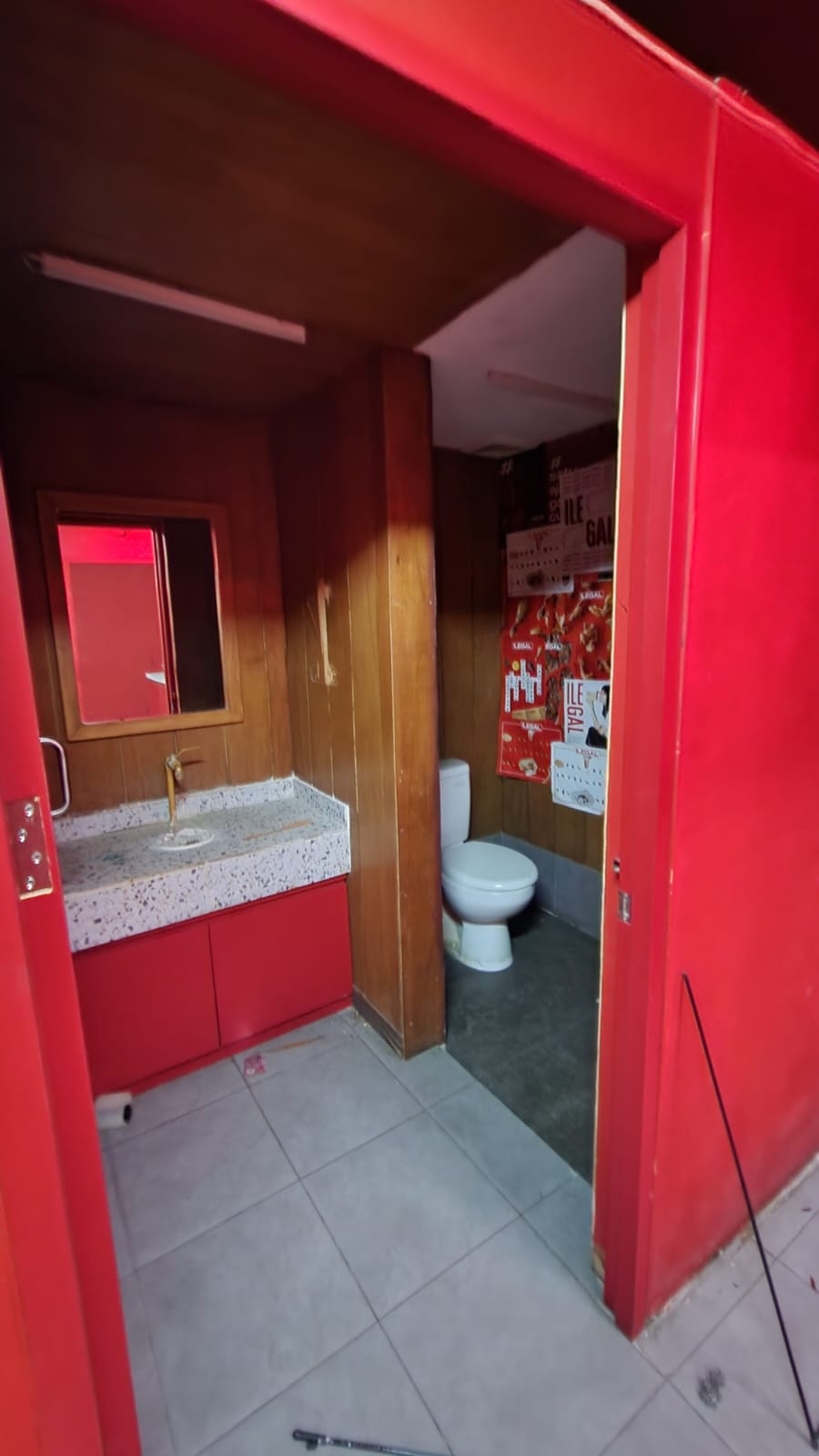 Disewakan Rumah Raya Darmo Permai Nol Jalan Cocok Untuk Cafe/Resto/Kantor Surabaya Barat - Thumbnail 4