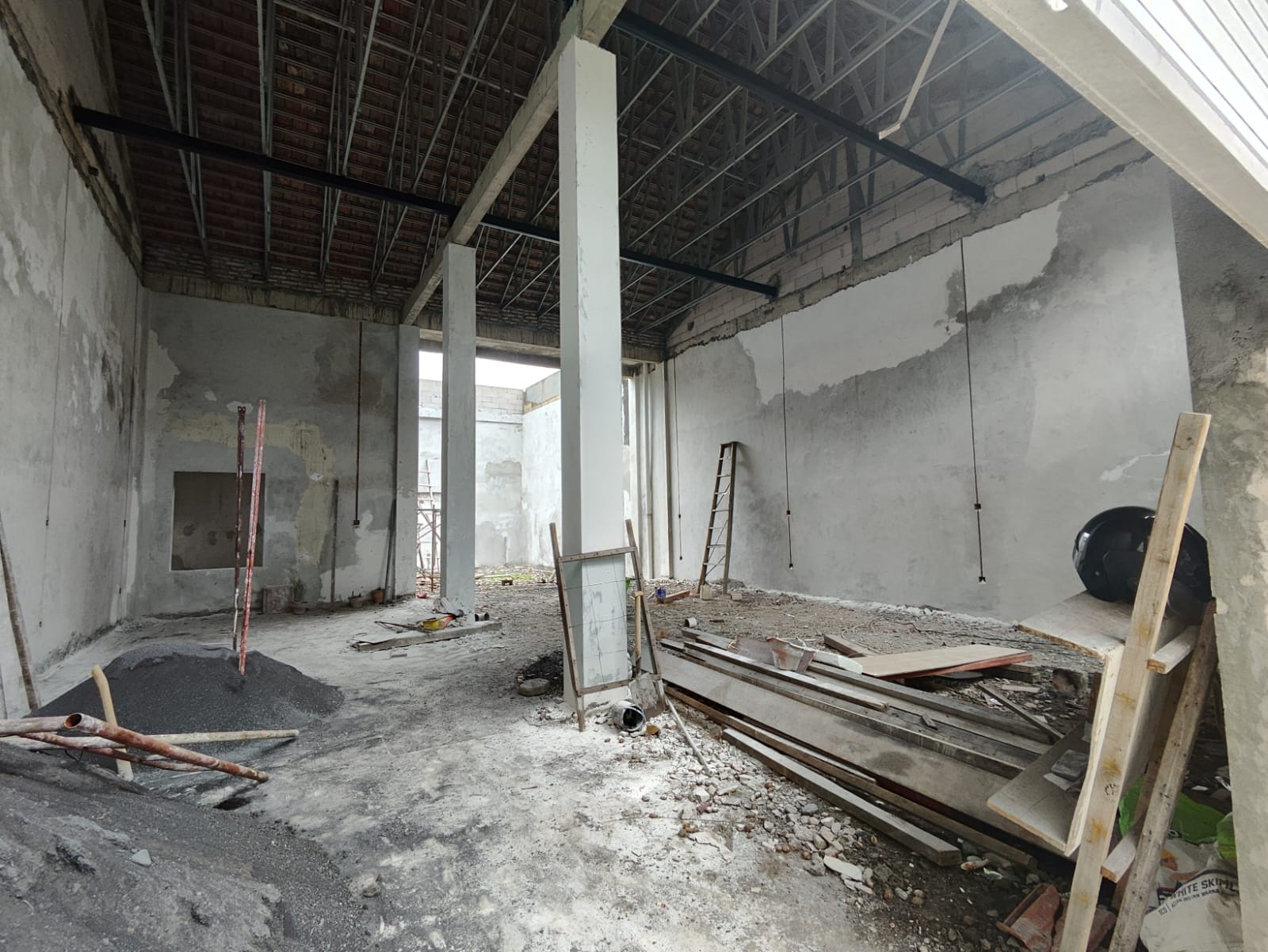 Disewakan Tempat Usaha Strategis Darmo Permai Timur Surabaya Barat - Thumbnail 6