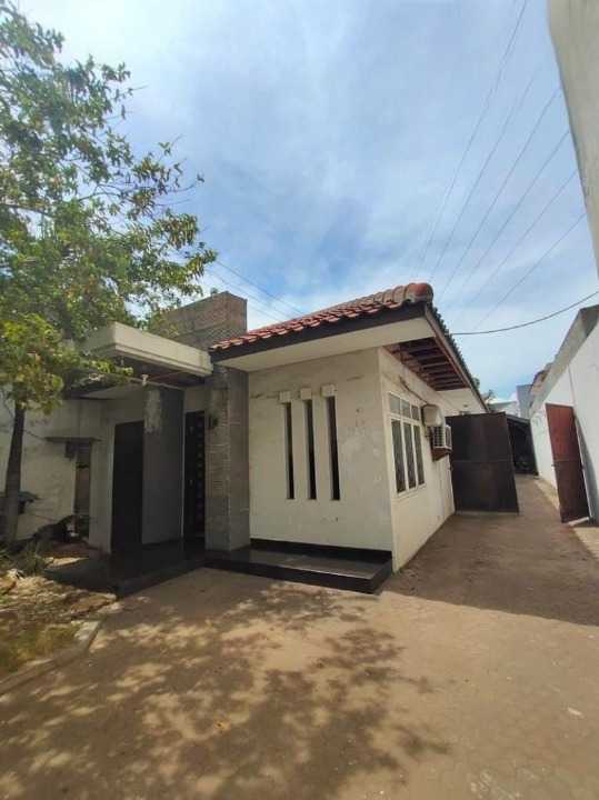 Dijual Gudang dan Rumah Luas Strategis di Raya Kenjeran Surabaya Utara - Image 1