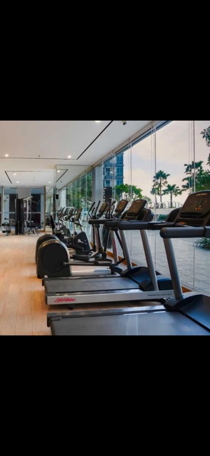 Dijual Apartemen Strategis Siap Huni di The Peak Surabaya Pusat - Thumbnail 4