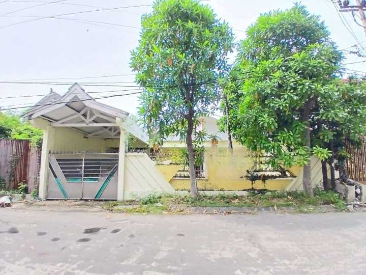 Dijual Rumah Siap Pakai di Jalan Babatan Pantai Utara Surabaya Timur - Image 1