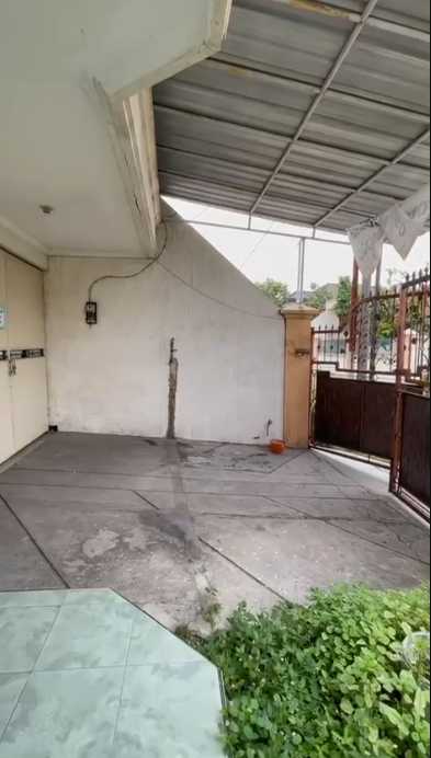 Disewakan Rumah 1 Lantai Siap Huni di Ngagel Jaya Tengah Surabaya Timur - Image 1