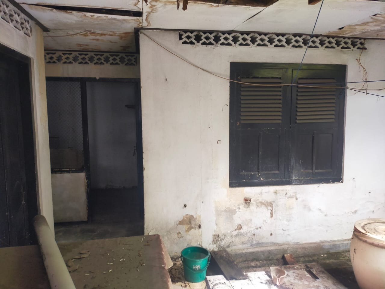 Dijual Rumah Strategis di Ngagel Timur Surabaya Timur - Thumbnail 2