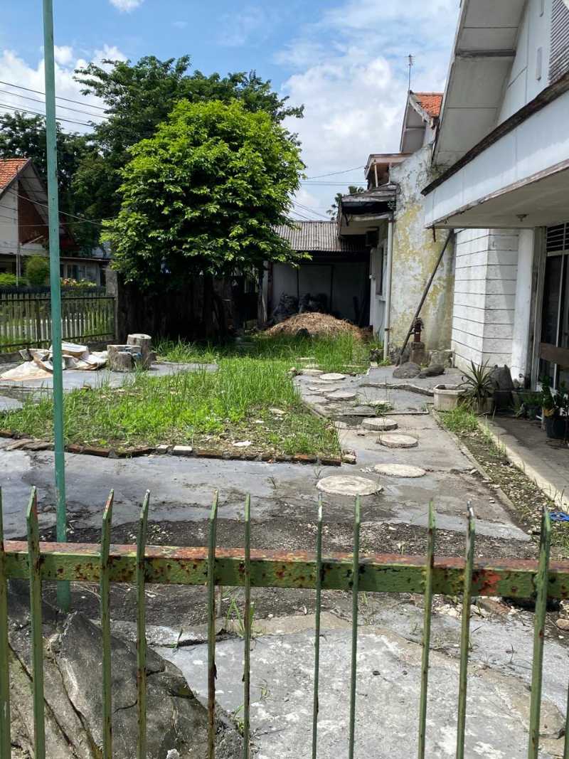 Dijual Rumah Luas di Ngagel Jaya Tengah Surabaya Timur - Image 1