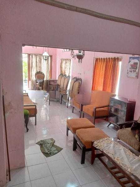 Dijual Rumah Strategis di Ngagel Jaya Tengah Surabaya Timur - Image 1