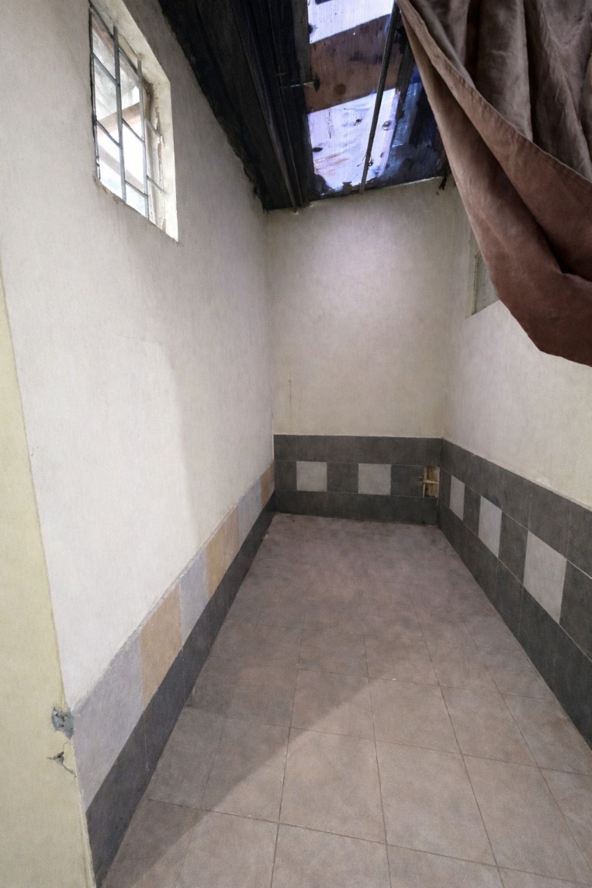 Dijual Rumah Usaha  Siap Huni di Wisma Lidah Kulon Surabaya Timur - Thumbnail 8