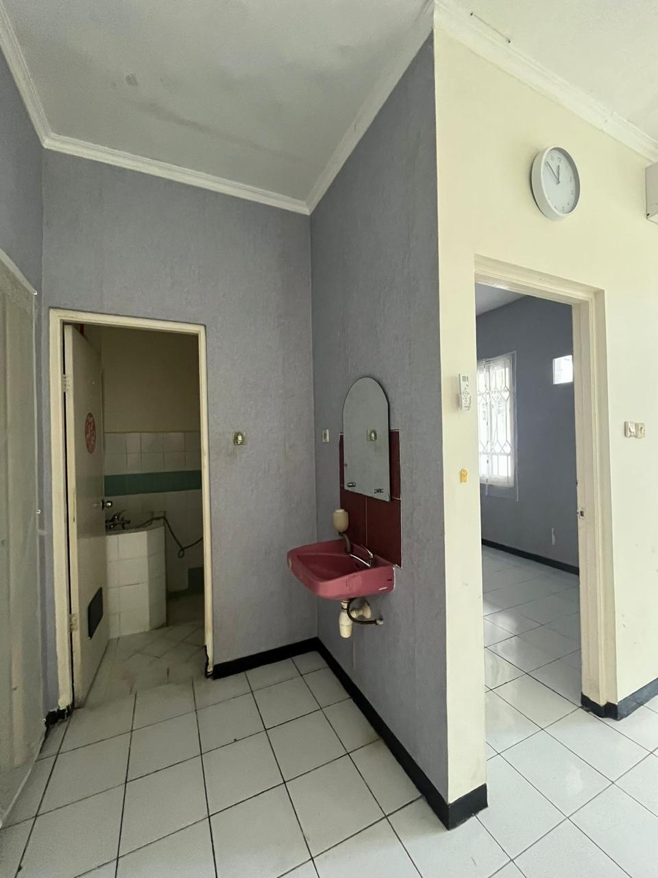 Disewakan Rumah 1 Lantai Strategis di Puri Asri Pakuwon City Surabaya Timur - Thumbnail 4