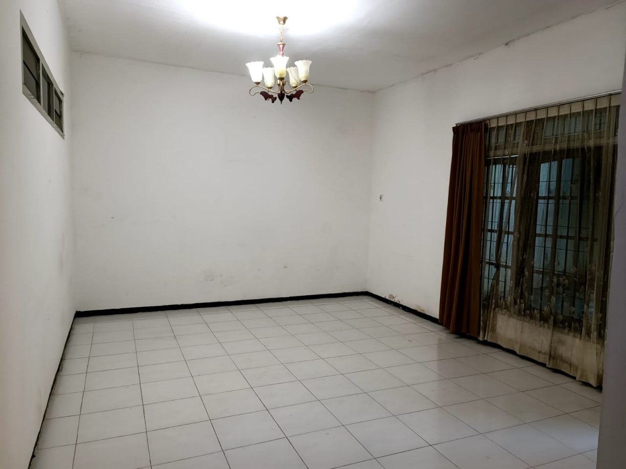 Dijual Rumah Luas Siap Huni di Babatan Pantai Utara Surabaya Utara - Thumbnail 2
