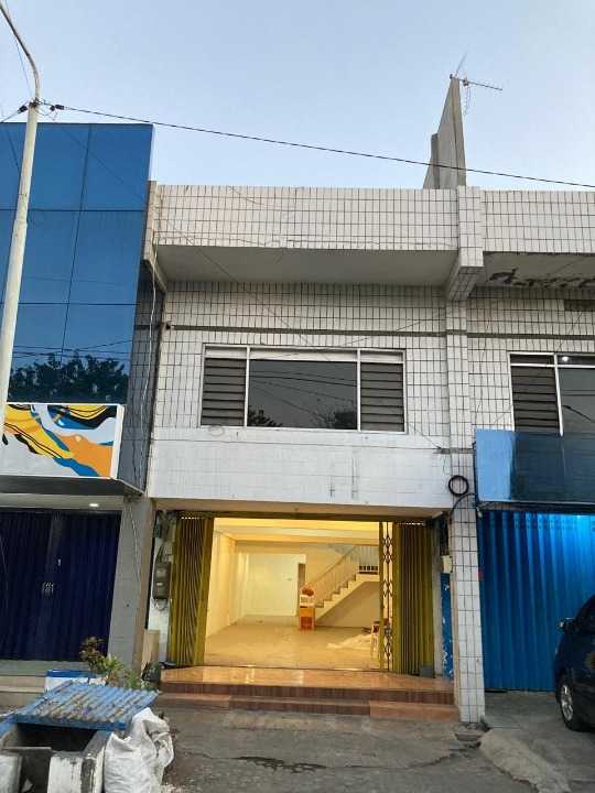 Disewakan Ruko 2 Lantai Siap Huni Strategis di Kenjeran Indah Surabaya Utara - Image 1