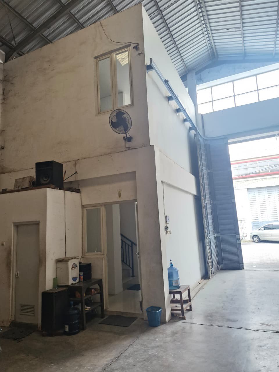 Dijual Cepat Gudang Murah Wira 9 Tenaru Cangkir Driyorejo Gresik - Thumbnail 2