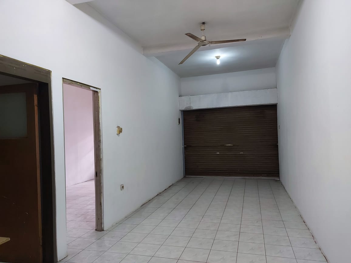 Dijual Rumah Usaha 2 Lantai Manukan Krajan Lokasi Strategis  Surabaya Barat - Thumbnail 4