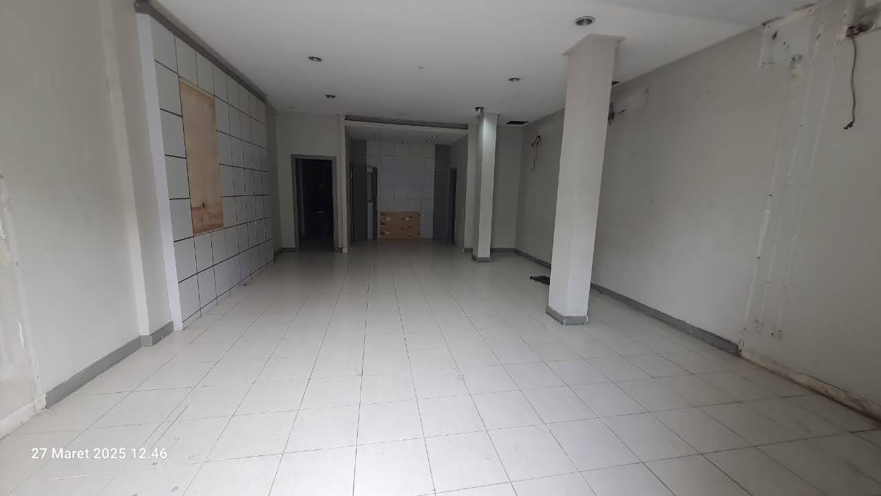 Disewakan ruko Strategis di Raden Saleh Surabaya Pusat - Thumbnail 2