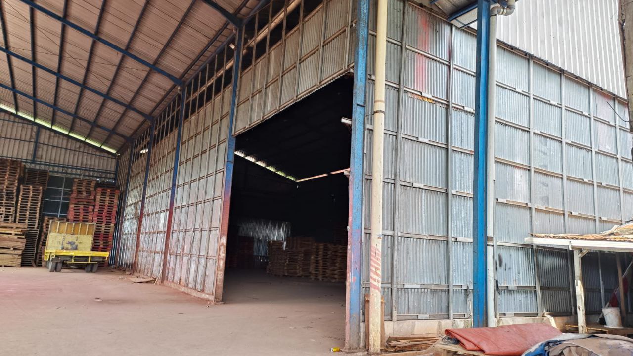 Dijual Tanah dan Bangunan Gudang Siap Huni di Jalan Raya Bayan Mustika Jaya Bekasi - Thumbnail 5