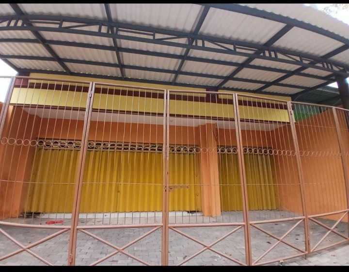 Disewakan Ruko 2 Lantai Strategis di Balongsari Tama Surabaya Barat - Image 1