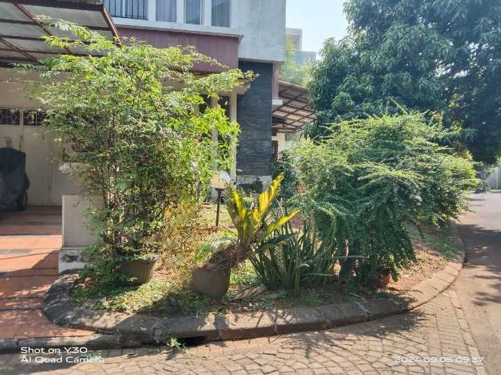 Dijual Rumah Posisi Hook di Pondok Hijau Golf Gading Serpong Tangerang - Image 1