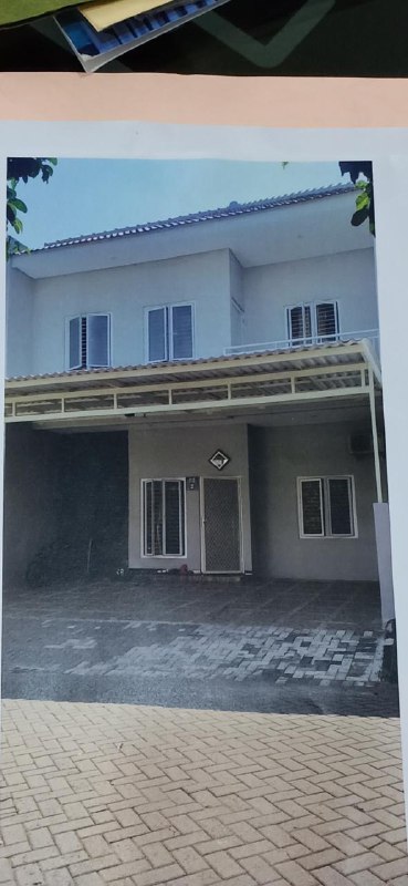 Dijual/Disewakan Rumah Siap Huni di Taman Puspa Raya Citraland Surabaya Barat - Image 1