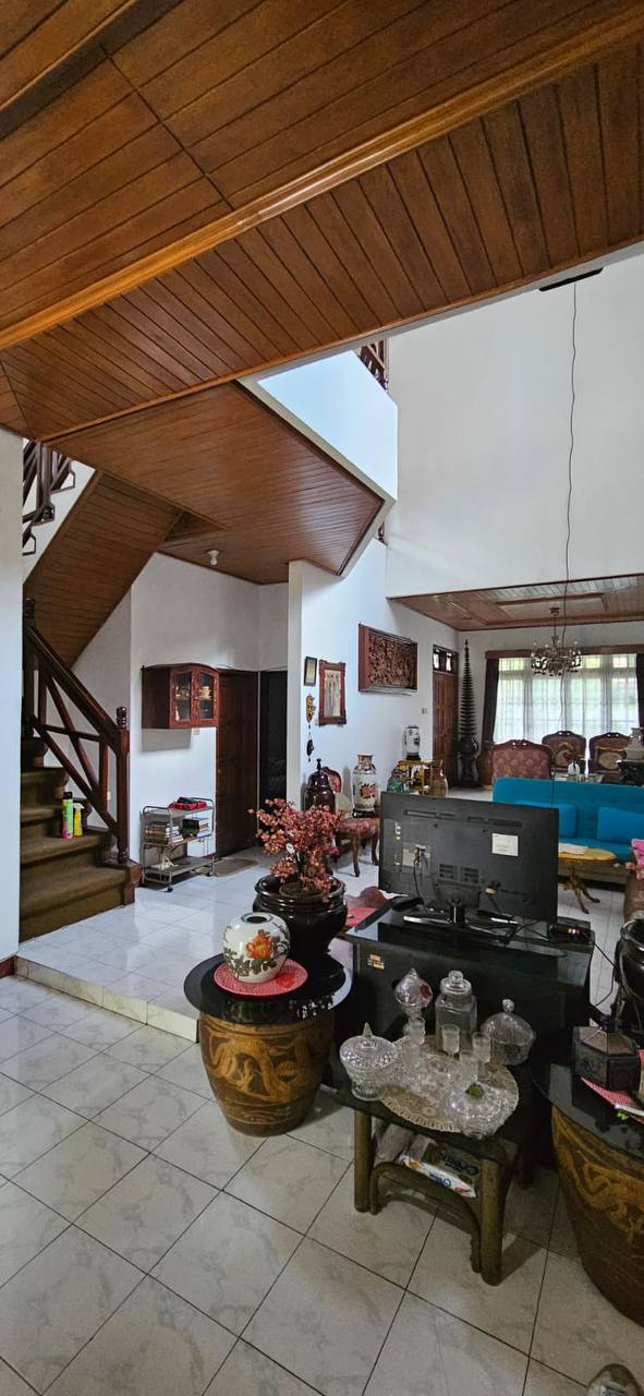 Dijual Rumah Mewah 2 Lantai Sidosermo Airdas Lokasi Strategis Surabaya Selatan - Thumbnail 4