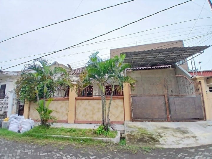 Disewakan Rumah 1 Lantai Ngagel Jaya Tengah Surabaya - Image 1
