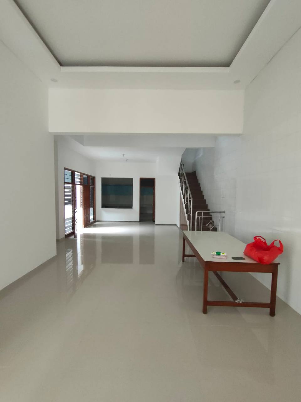 Dijual / Sewa Rumah 2,5 Lantai Ngagel Jaya Tengah Lokasi Strategis Surabaya - Thumbnail 7