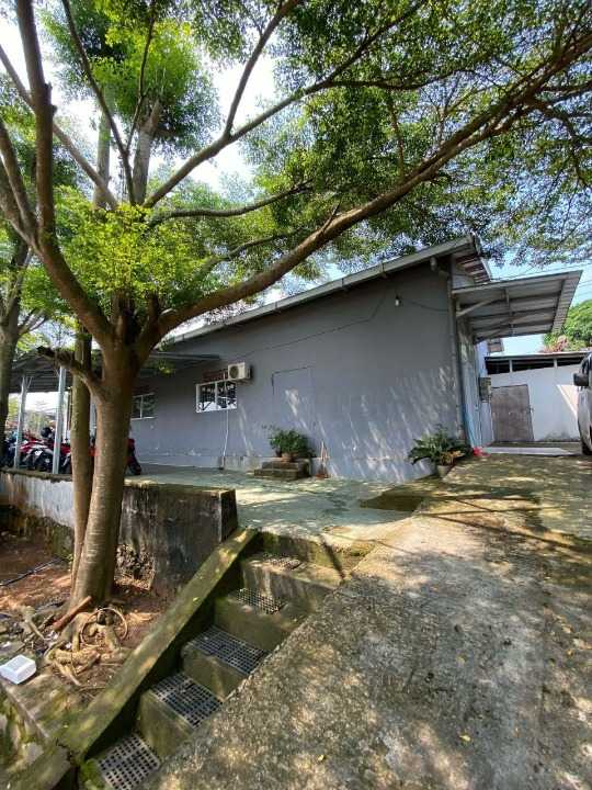 Dijual Gudang dan Kantor Luas Strategis di Jalan Raya Cerelek Pagadeng Subang - Thumbnail 3