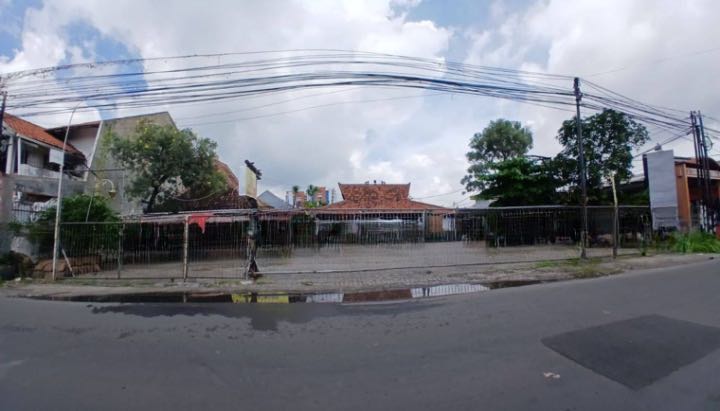 Dijual/Disewakan Rumah Usaha Siap Huni di Jalan Siwalankerto Surabaya Selatan - Image 1