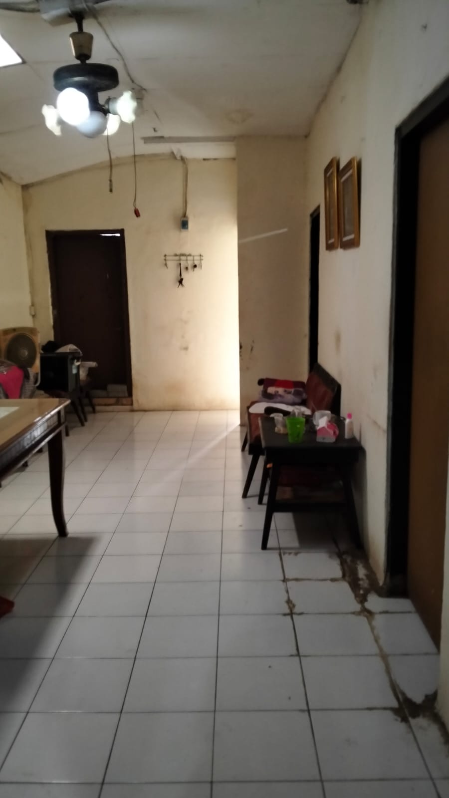 Dijual Rumah Hitung Tanah Strategis di Siwalankerto Tengah Surabaya Selatan - Image 1