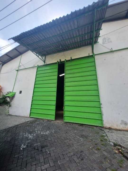 Disewakan Gudang Luas Strategis di Margomulyo Antropolis Surabaya Barat - Image 1