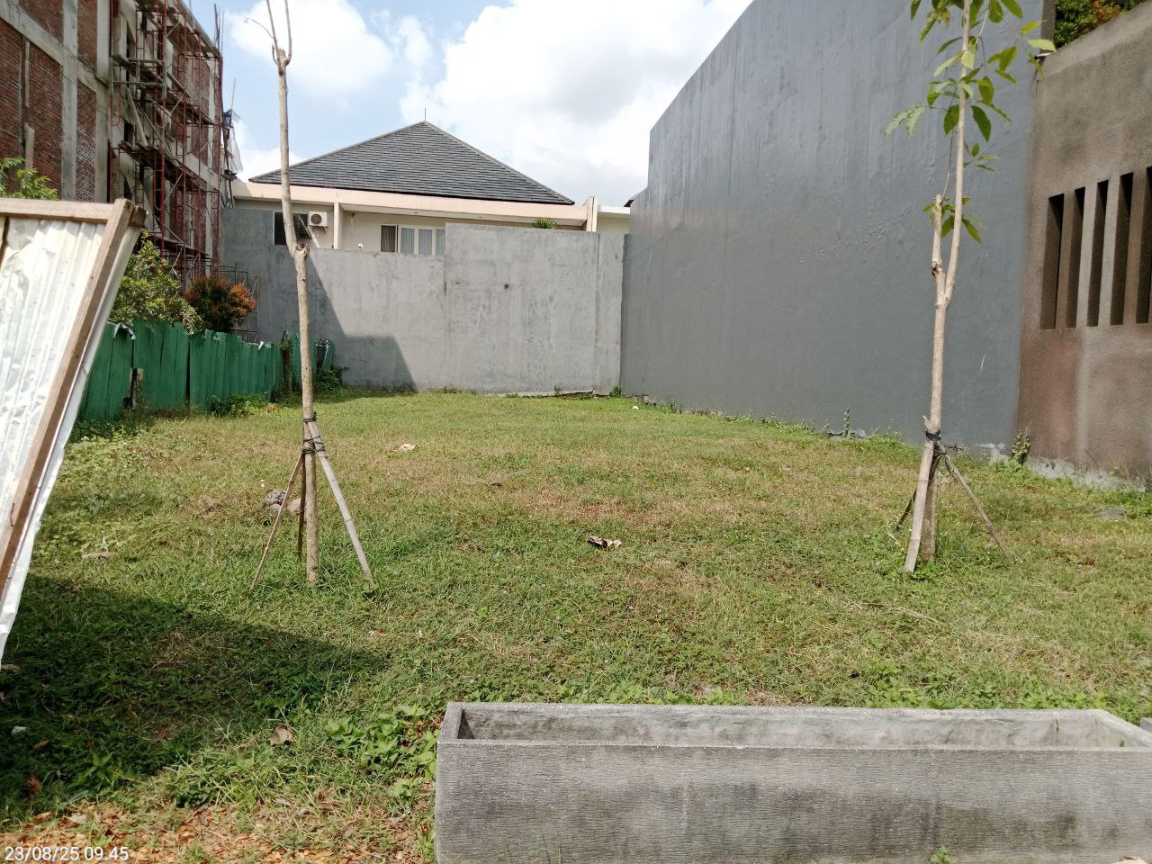 Dijual/Disewakan Tanah Strategis di Raya Bukit Telaga Golf Citraland Surabaya Barat - Image 1