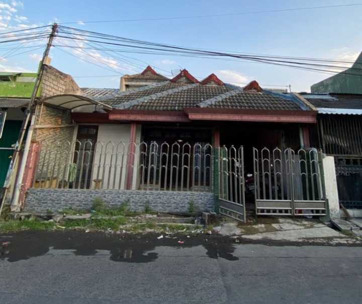 Dijual Rumah 2 Lantai Strategis di Manukan Krajan Surabaya Barat - Image 1
