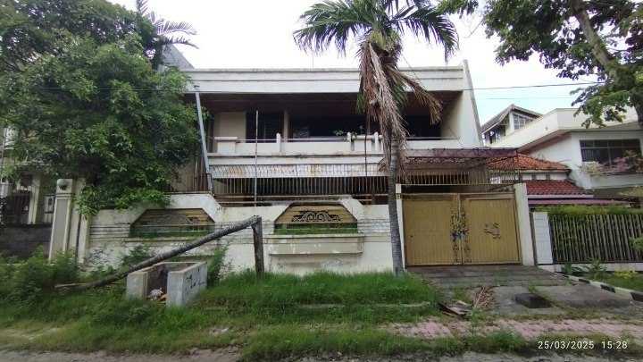 Dijual/Disewakan Rumah Strategis di Ketupa Surabaya Pusat - Image 1