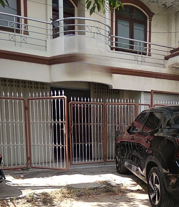 Disewakan Rumah Siap Huni di Jalan Raya Nginden Surabaya Timur - Image 1