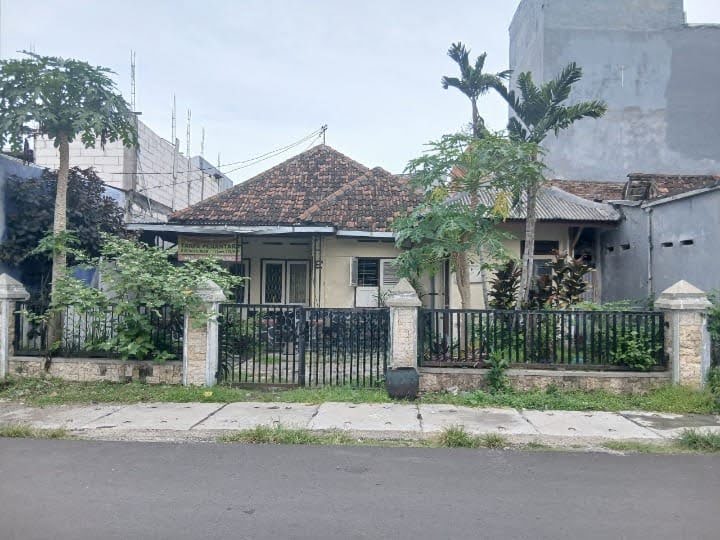 Dijual Rumah Murah Siap Huni di Jalan Rokan Surabaya Pusat - Image 1