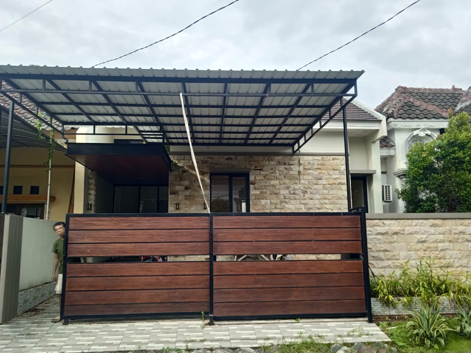 Dijual Rumah Minimalis Full Renovasi Puri Safira Menganti Gresik - Image 1