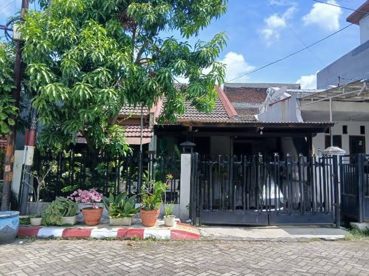 Dijual Rumah Murah Full Furnish di Babatan Indah Surabaya Barat - Image 1