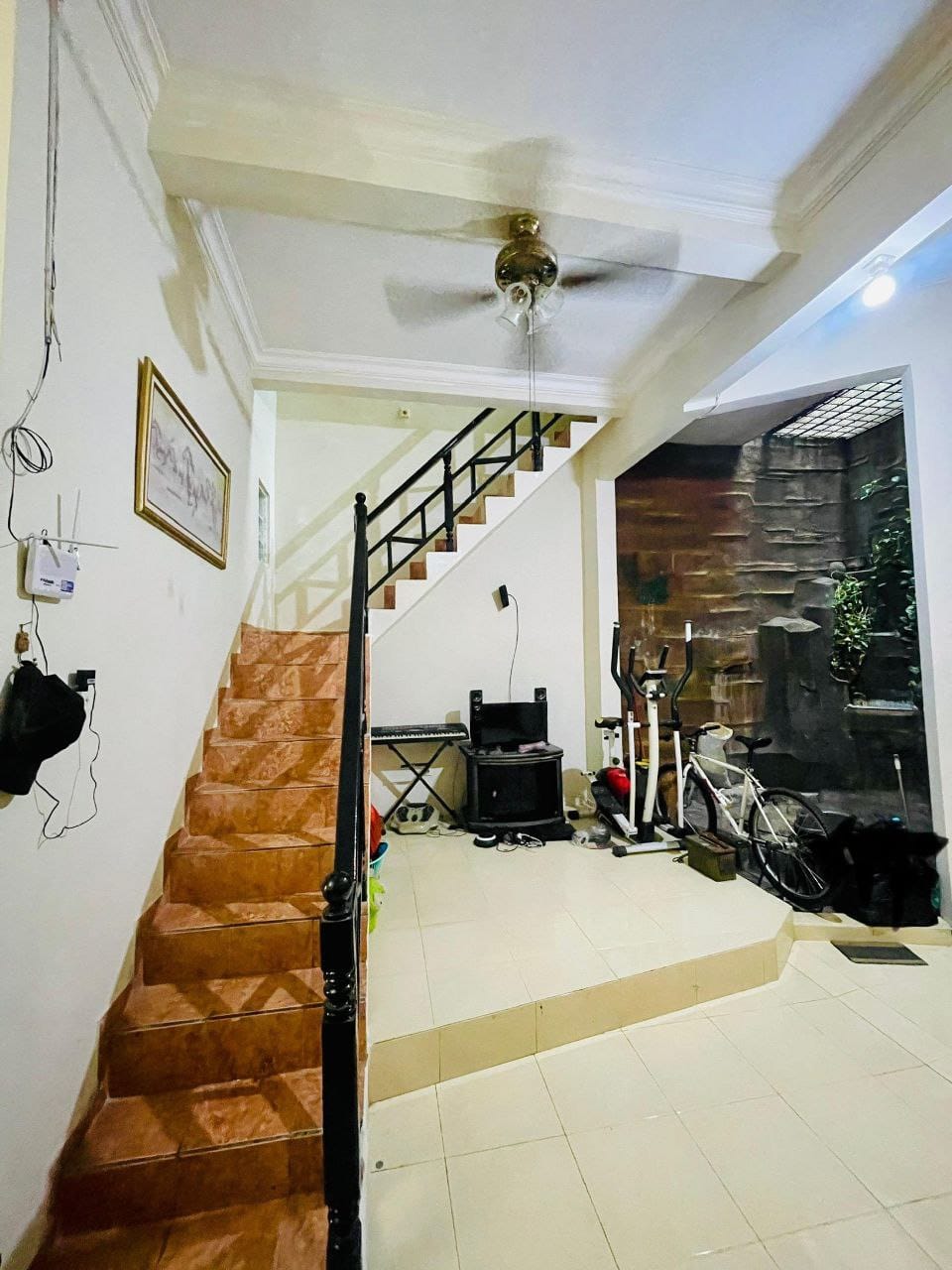 Dijual Rumah 2 Lantai di Pucang Anom Surabaya Timur - Thumbnail 3