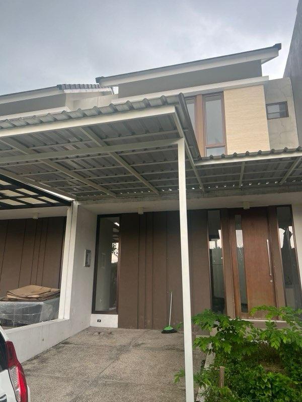 Disewakan Rumah Baru Nyaman Taman Puspa Raya Citraland Surabaya Barat (bbaa) - Image 1