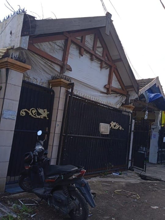 Dijual Rumah 1 Lantai Nyaman Pucang Sewu Lokasi Strategis Surabaya Timur - Image 1