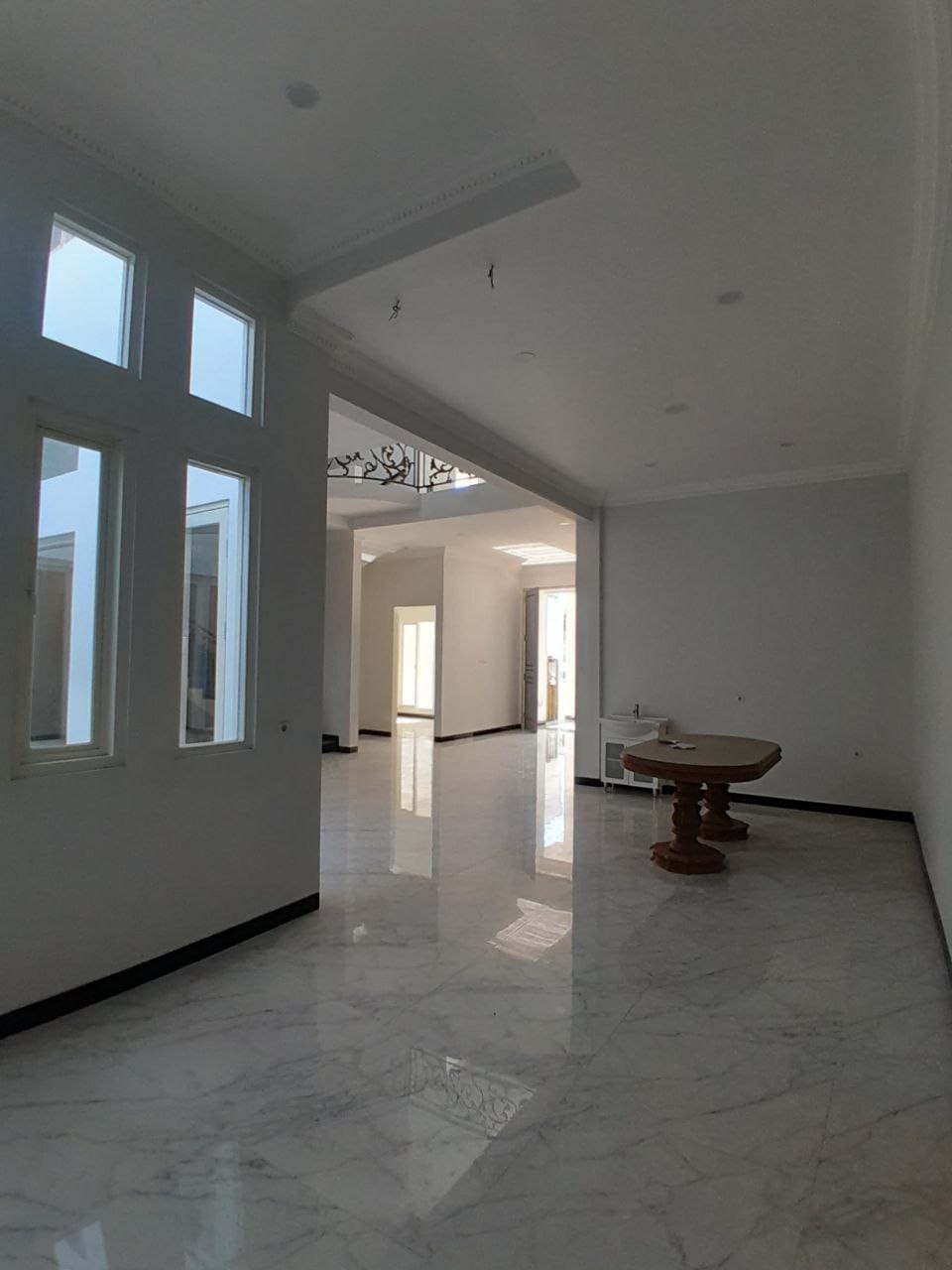 Dijual Rumah Mewah 2 Lantai Baru Gress Jemur Andayani Surabaya Selatan - Thumbnail 5