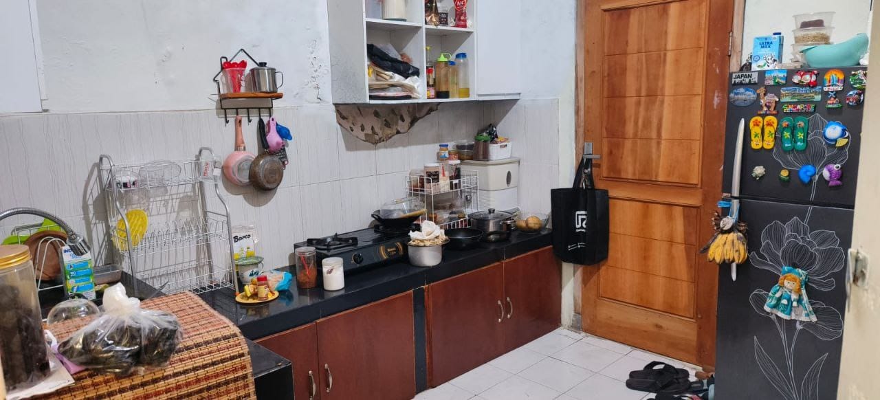 Dijual Rumah Siwalankerto Bisa Usaha Parkiran Garasi 13 Mobil Lokasi Strategis Surabaya Selatan - Thumbnail 5