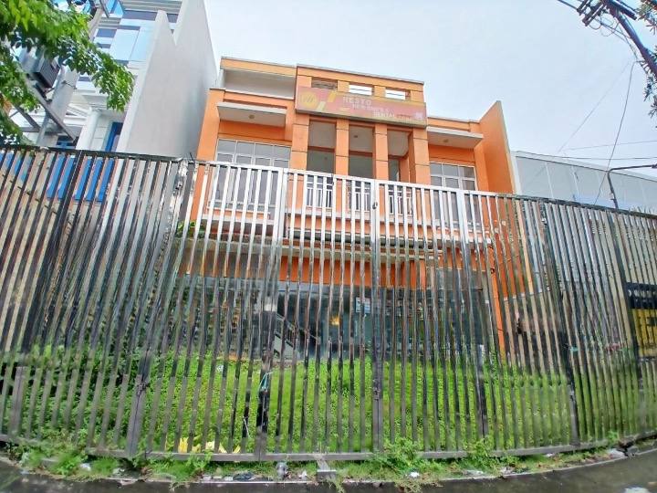 Dijual Rumah Usaha Ngagel Jaya Lokasi Strategis Surabaya Timur - Image 1