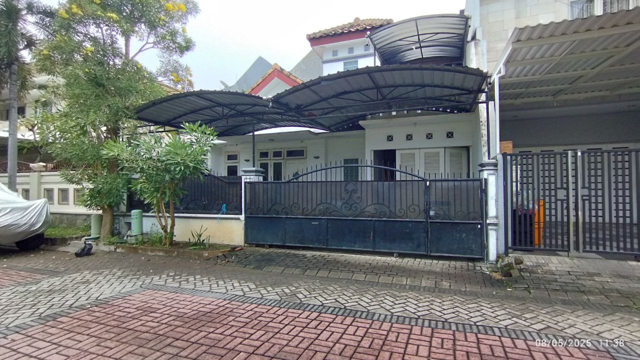 Dijual Rumah Taman Gapura Surabaya Barat - Image 1