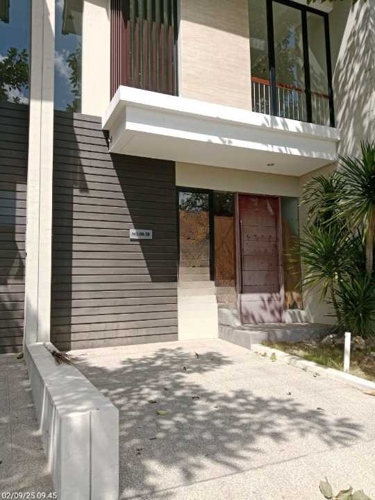 Dijual Rumah Northwest Lake Surabaya Barat - Image 1