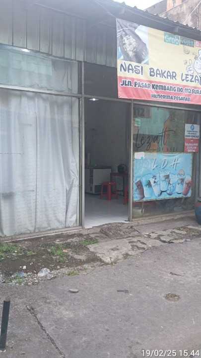 Dijual Ruko Lokasi Strategis Surabaya Pusat - Image 1