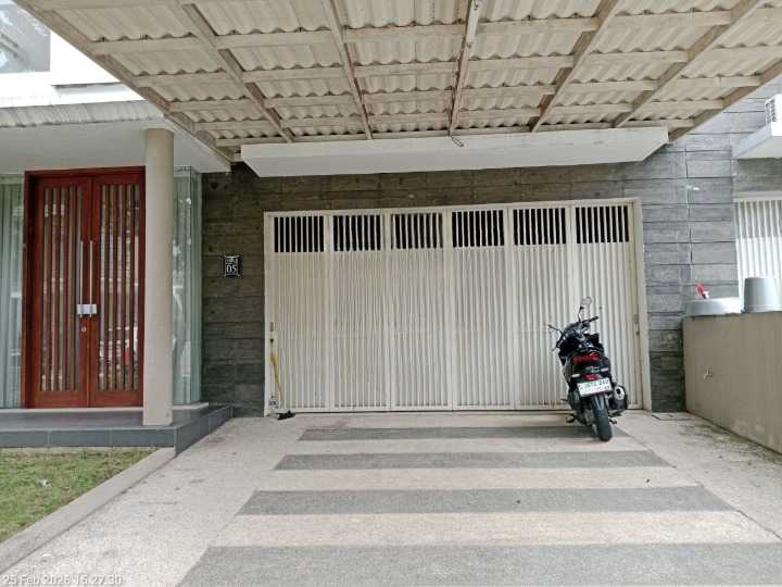 Dijual Rumah Green Lake Surabaya Barat - Image 1