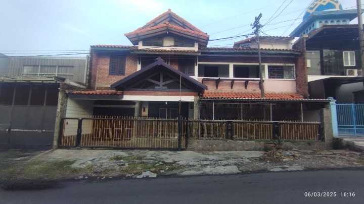 Dijual Rumah Siap Huni Wilayah Balongsari Tama Surabaya Barat - Image 1