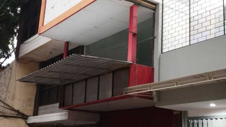 Disewakan Ruko Wilayah Panglima Sudirman Surabaya Pusat - Image 1