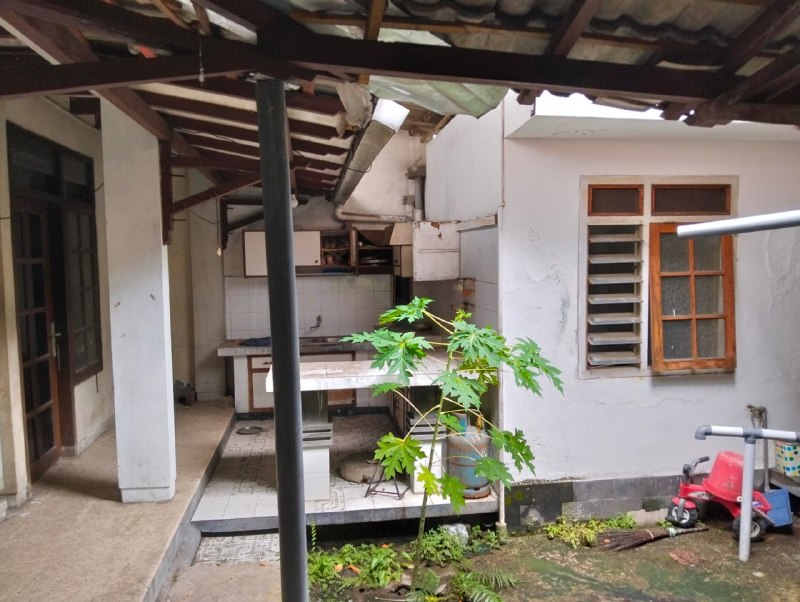 Dijual Rumah Siap Huni dan Strategis di Raya Wisma Pagesangan Surabaya Selatan - Image 1