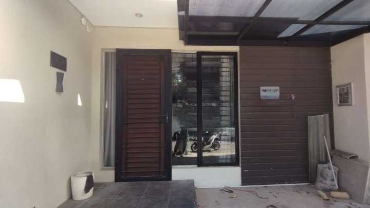 Dijual Rumah Minimalis dan Strategis di Wilayah Citraland Surabaya Barat - Image 1